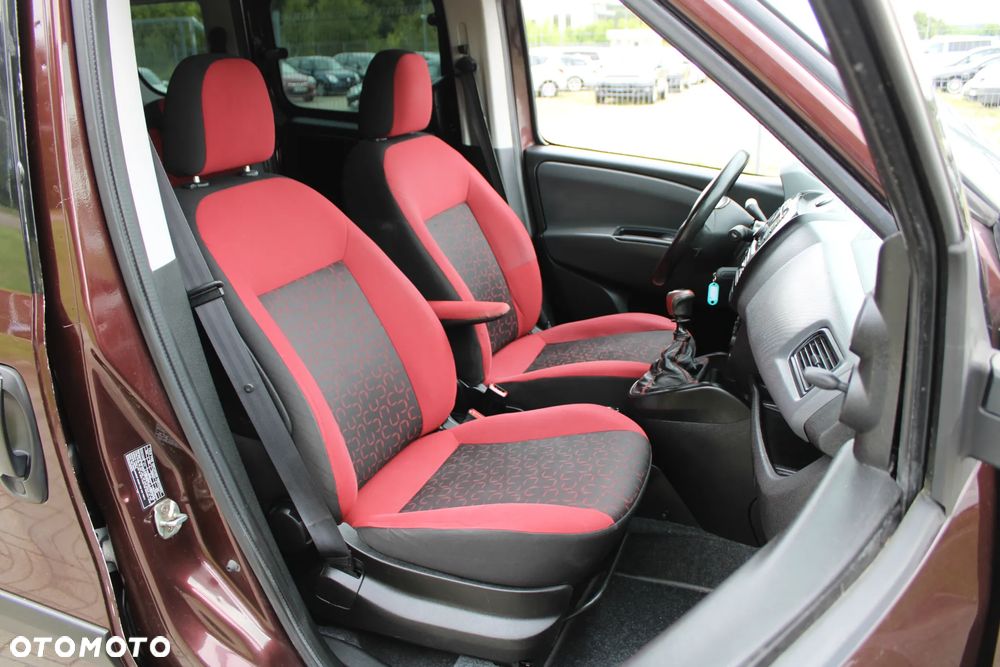 Fiat Doblo - 22