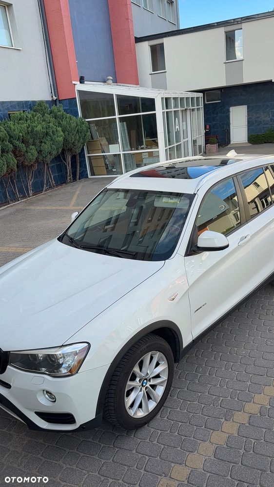 BMW X3 xDrive28i xLine - 2