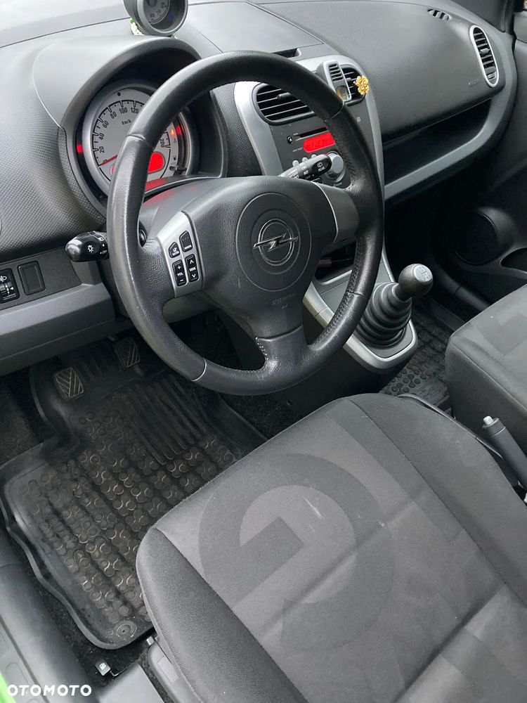 Opel Agila - 20