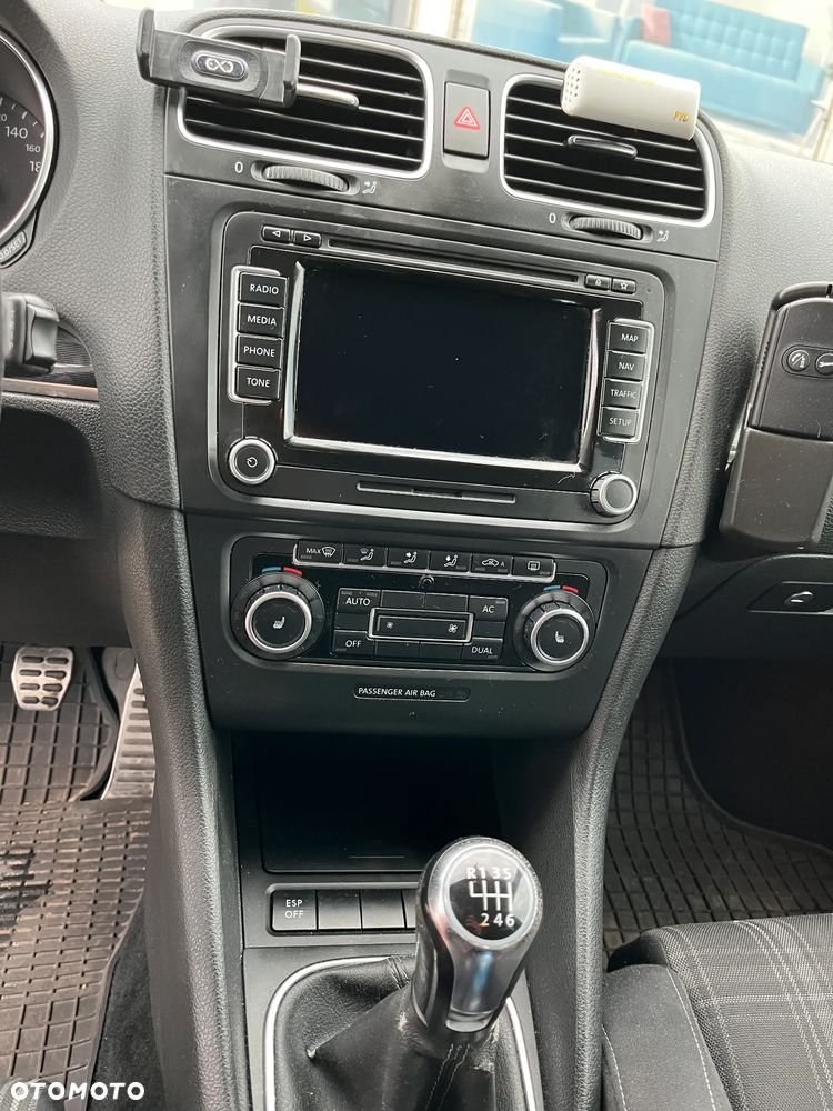 Volkswagen Golf 2.0 TDI GTD - 11