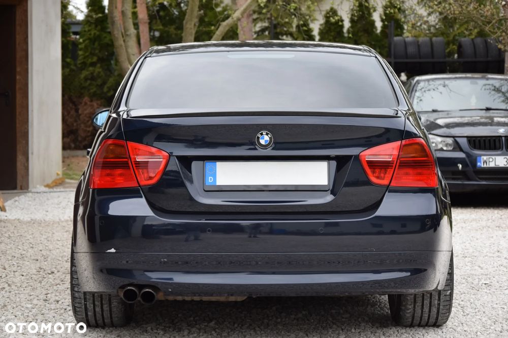 BMW Seria 3 325i - 6