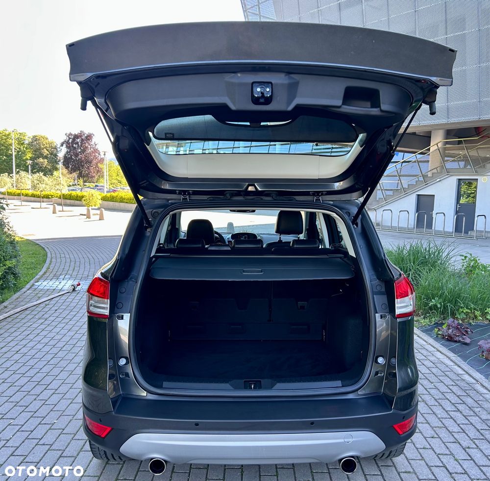 Ford Kuga 1.5 EcoBoost 2x4 Titanium - 20