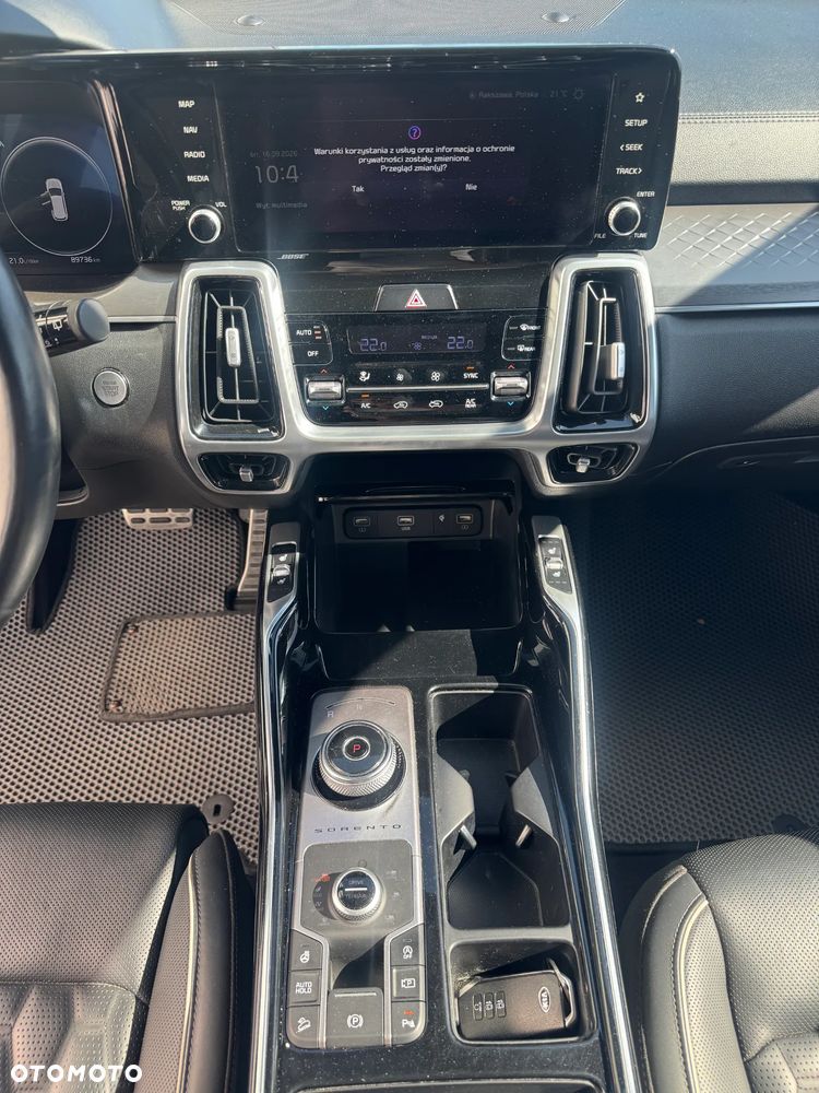 Kia Sorento - 10