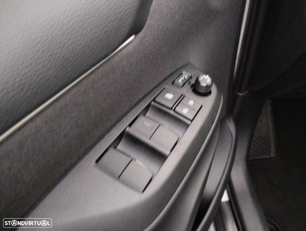 Mazda 2 1.5 L Hybrid VVT-i Agile - 6