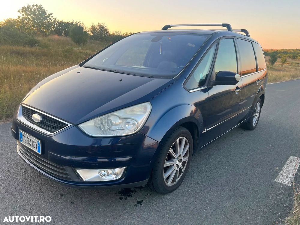 Ford Galaxy 2.0 TDCi Ghia - 8