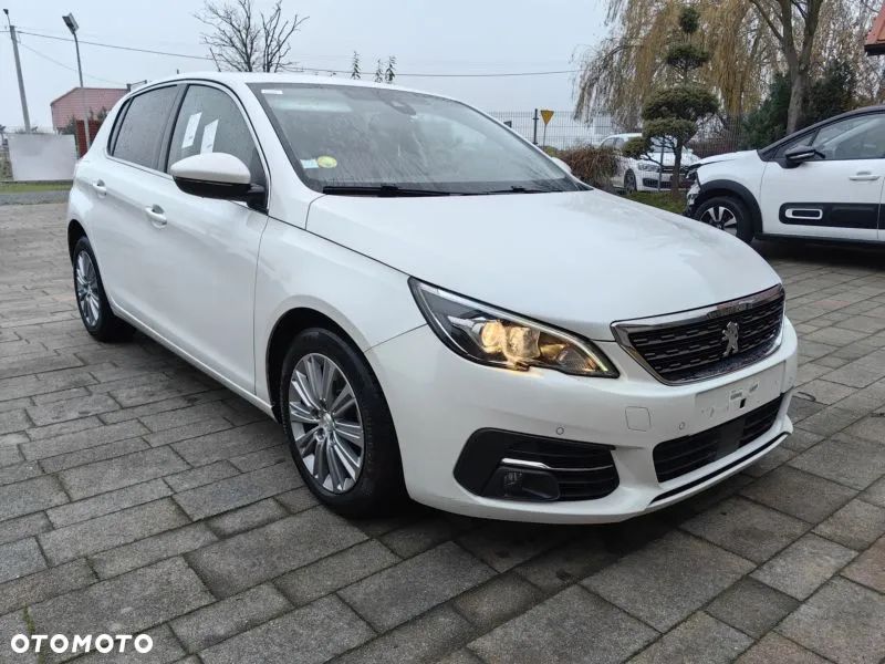 Peugeot 308 BlueHDi 130 EAT8 Allure Pack