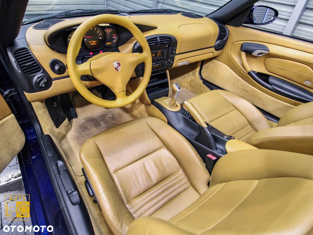 Porsche Boxster - 15