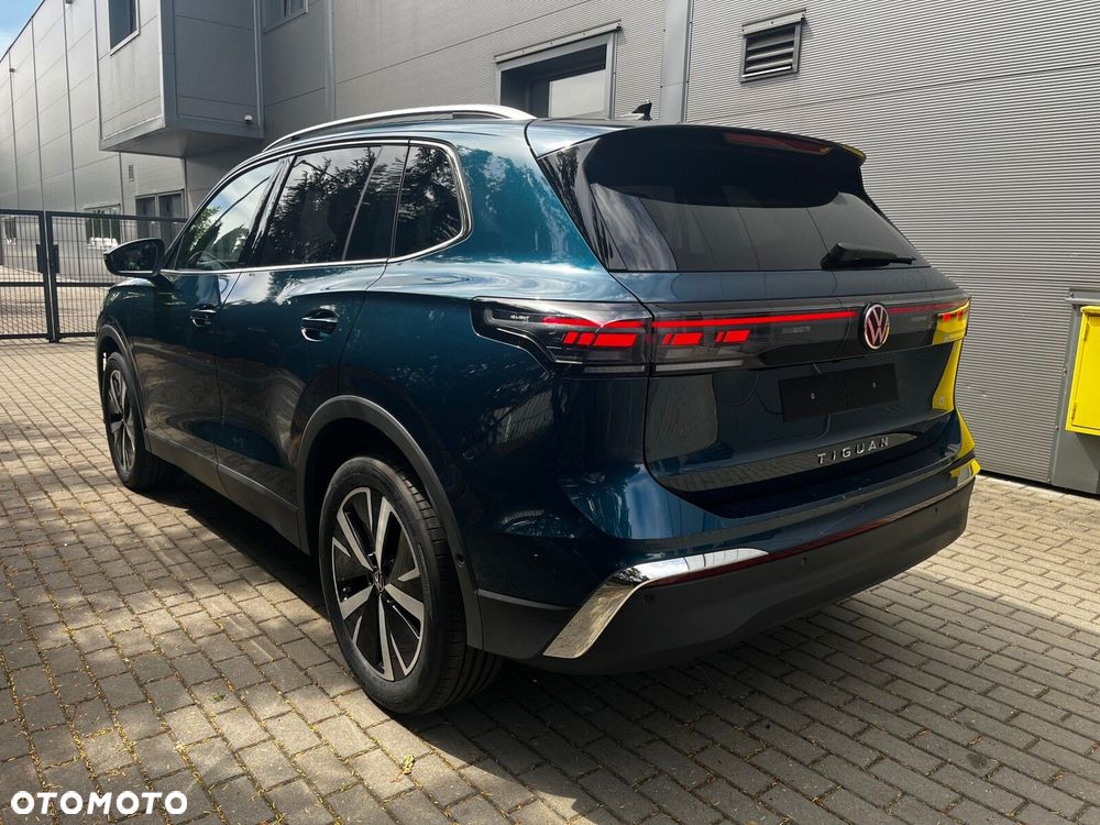 Volkswagen Tiguan 2.0 TDI SCR Elegance DSG - 7