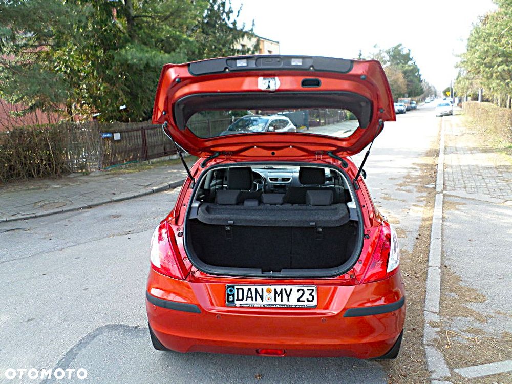 Suzuki Swift 1.2 X-TRA - 28