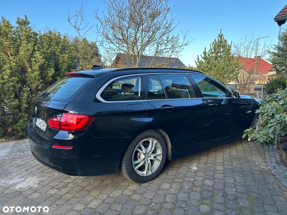 BMW Seria 5 520d - 19
