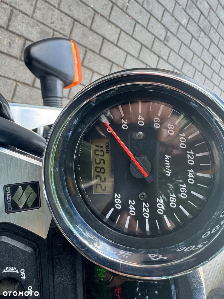 Suzuki GSX - 3