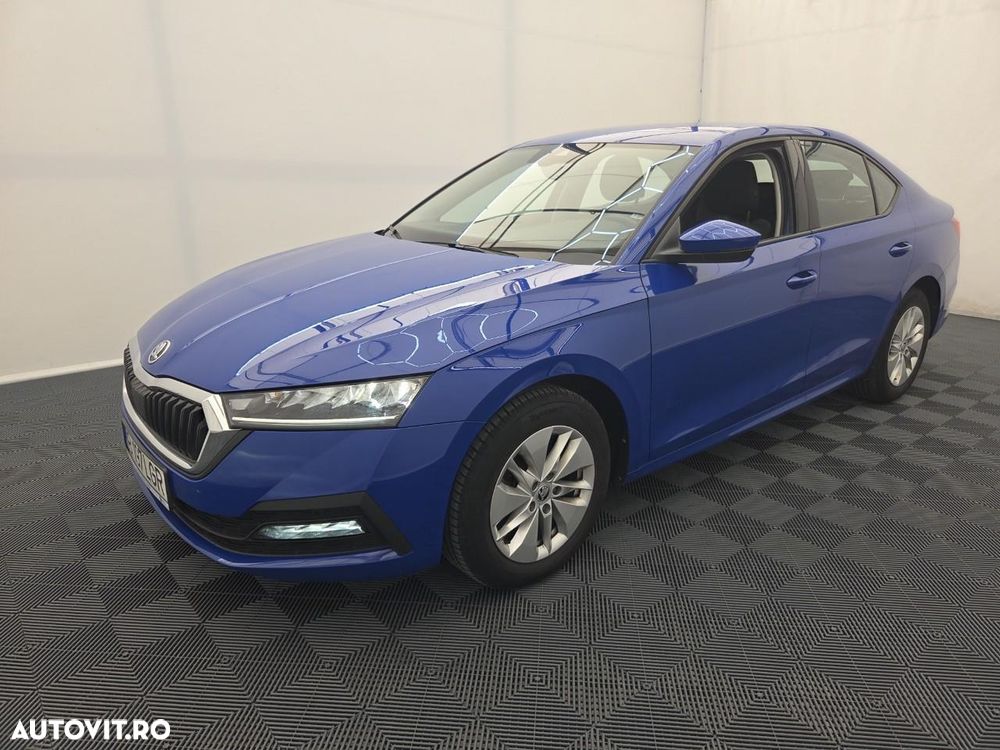 Skoda Octavia 2.0 TDI DSG Ambition - 2