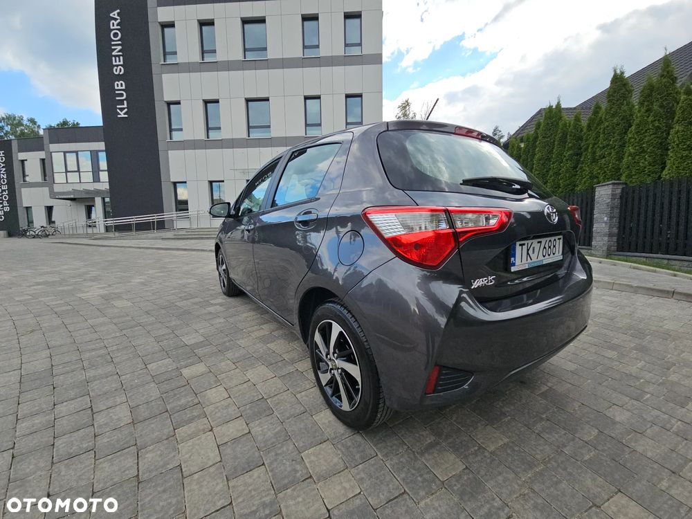Toyota Yaris 1.5 Premium - 34