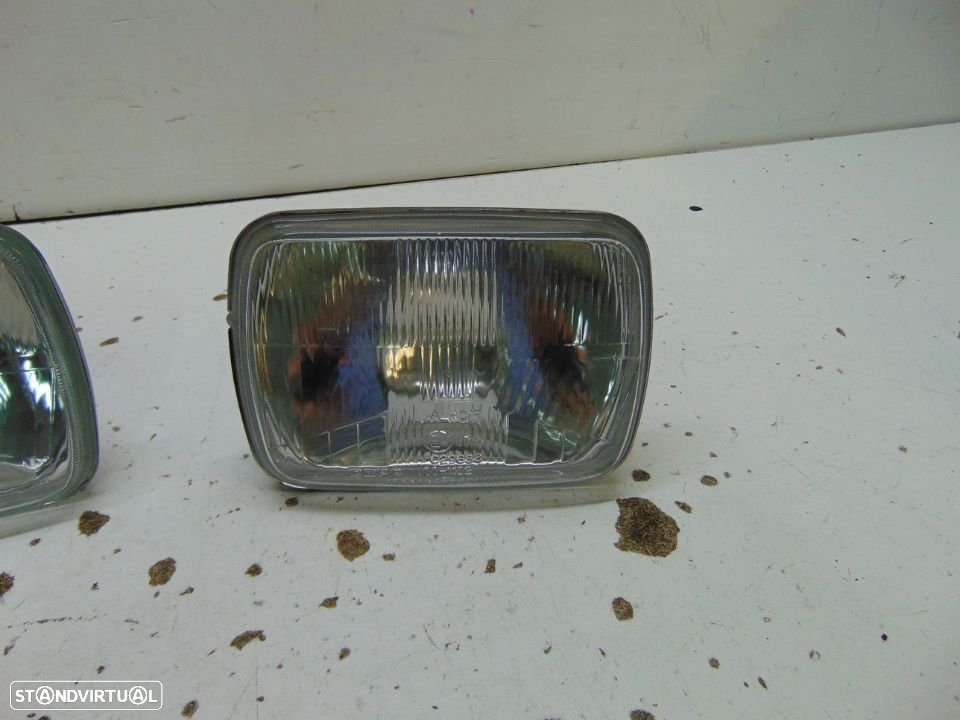 Nissan  patrol 79 a 88 faróis - 3