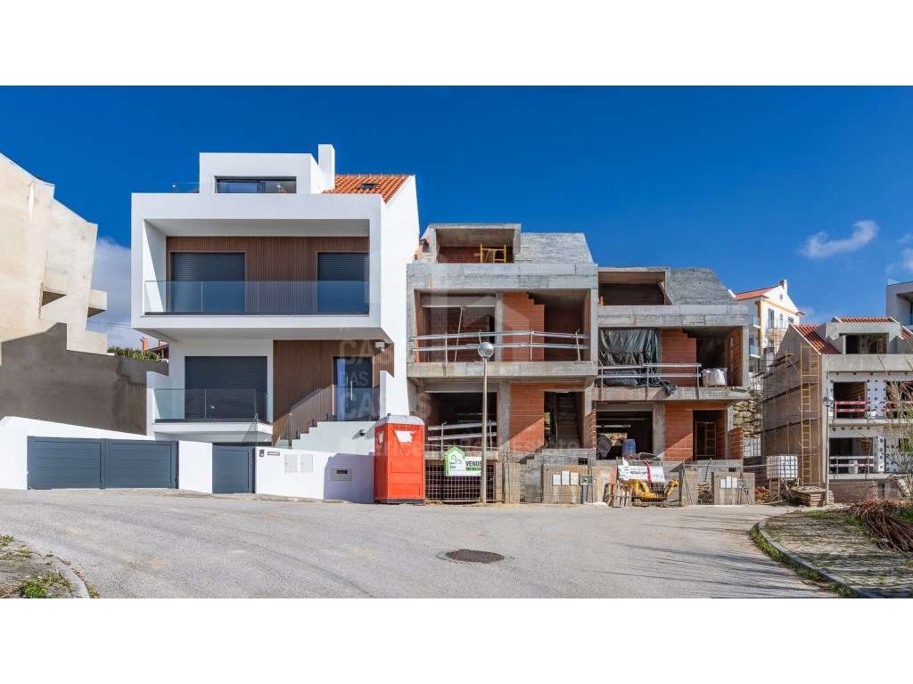 Vende Moradia T3 - Ericeira 3 km, A Casa das Casas - Grande imagem: 3/28