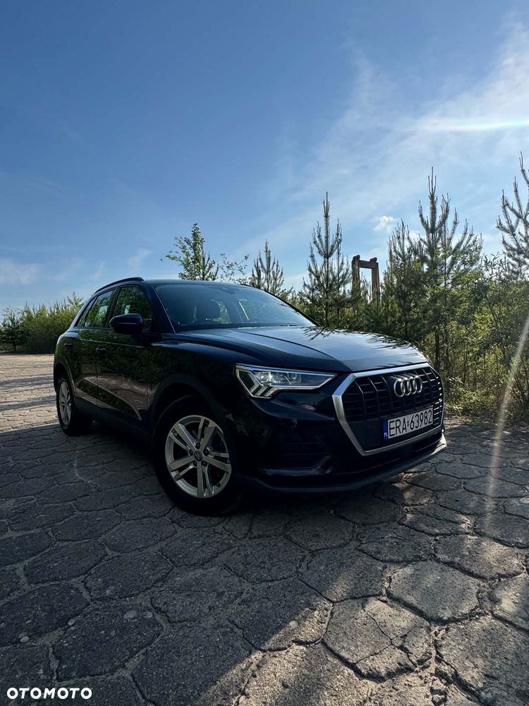 Audi Q3 2.0 TDI S tronic - 8