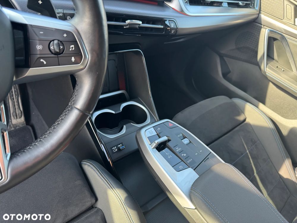 BMW X1 sDrive18i M Sport - 11