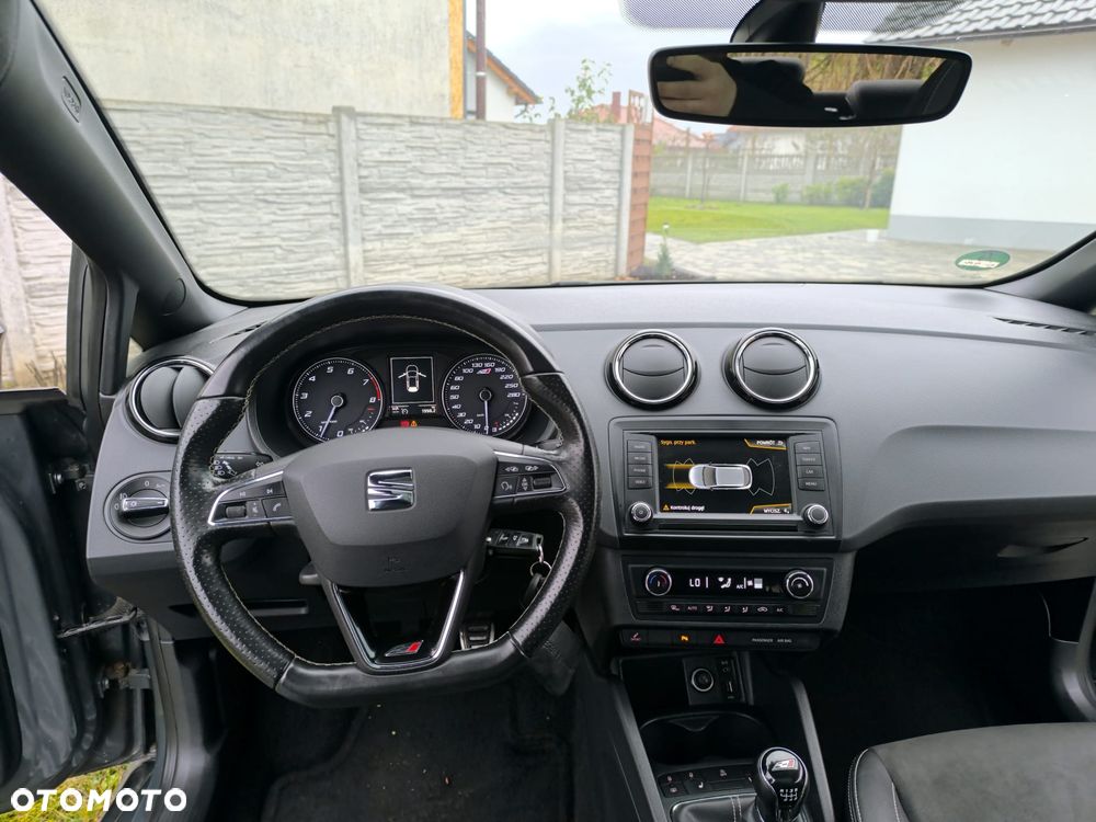 Seat Ibiza SC 1.8 TSI S&S Cupra - 10