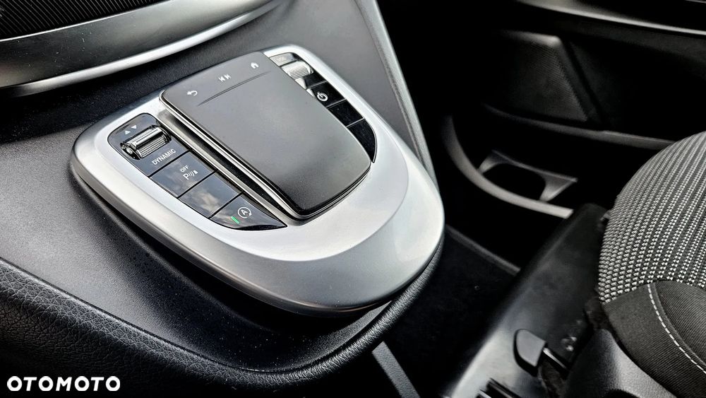 Mercedes-Benz Klasa V 250 d kompakt 4Matic 9G-TRONIC Avantgarde - 14