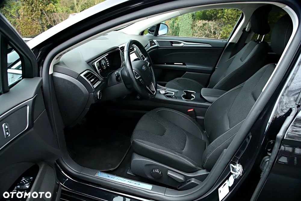 Ford Mondeo 2.0 EcoBlue Titanium - 17