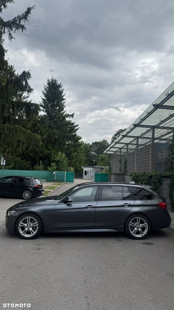 BMW Seria 3 318d M Sport Shadow - 4