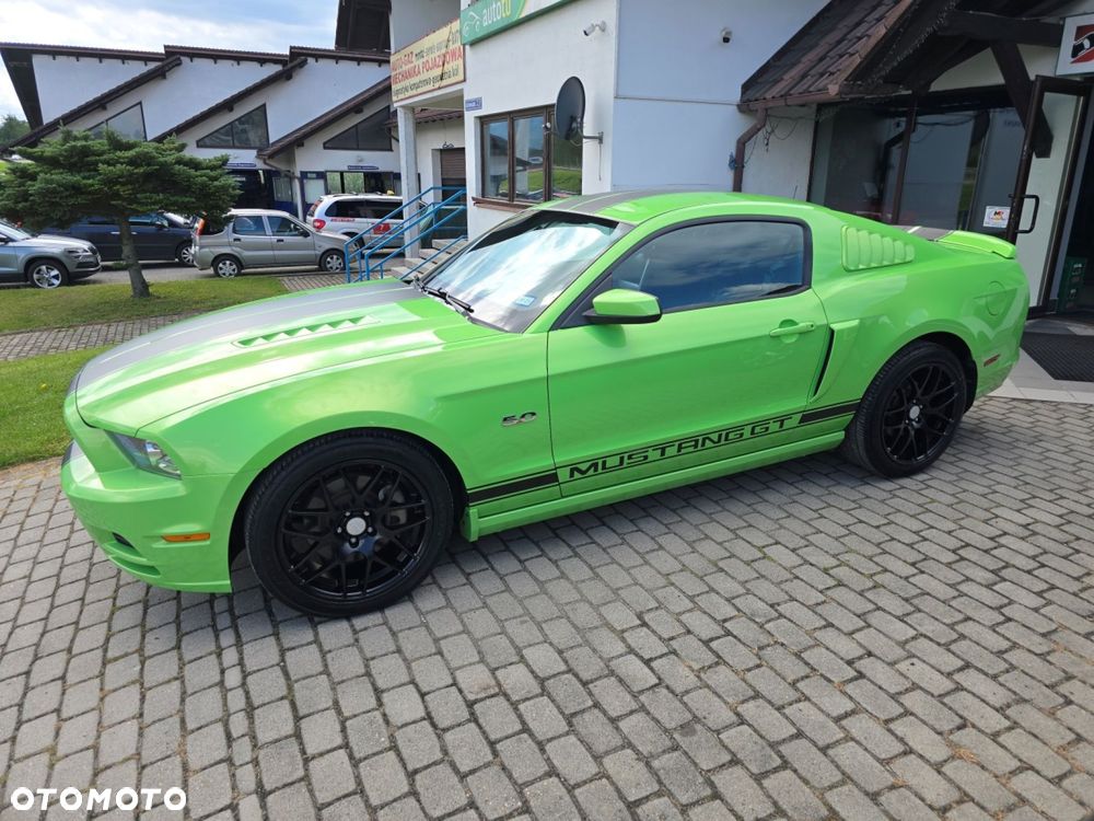 Ford Mustang - 5