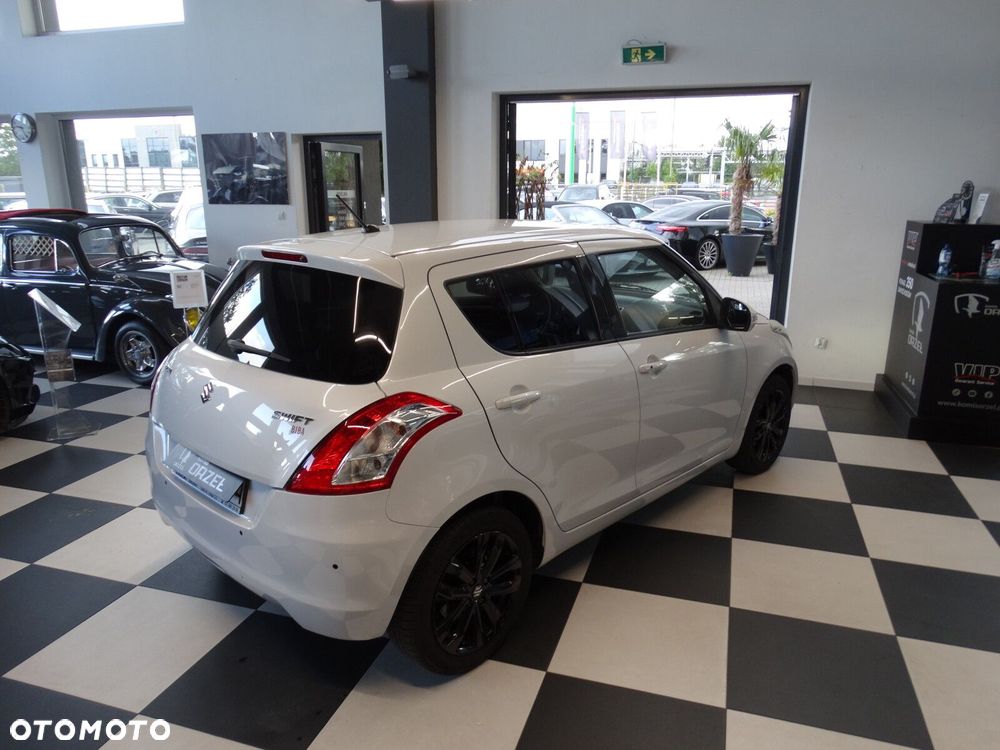Suzuki Swift - 11