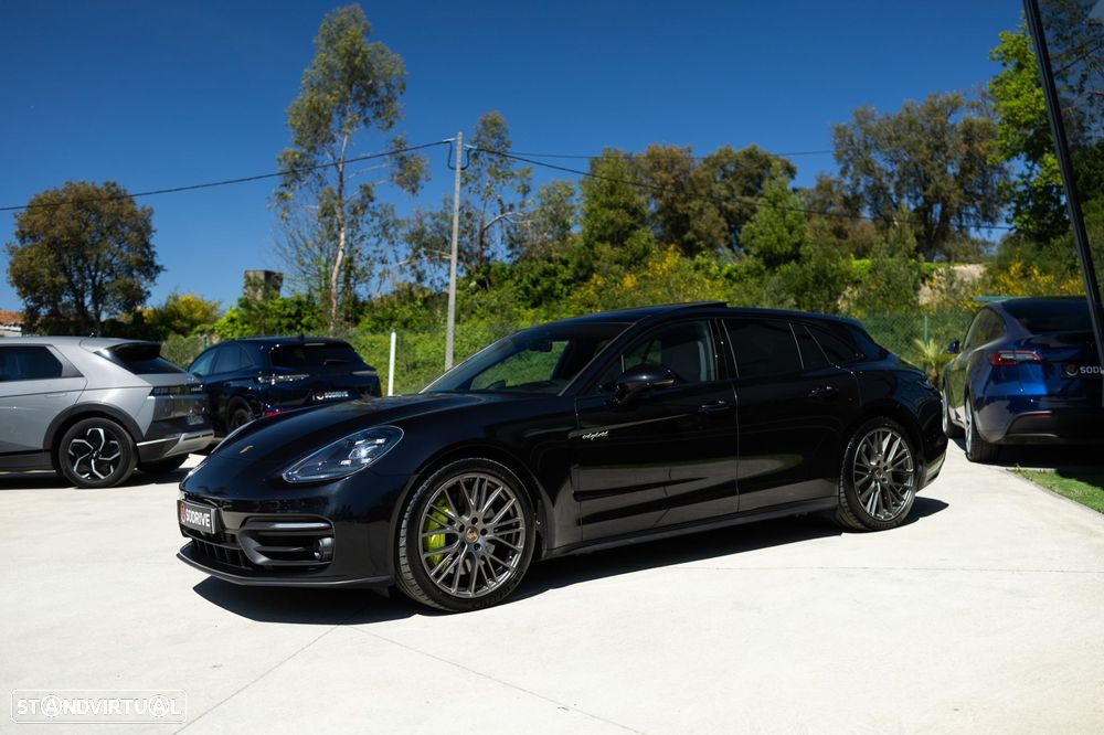 Porsche Panamera Sport Turismo 4 E-Hybrid - 6