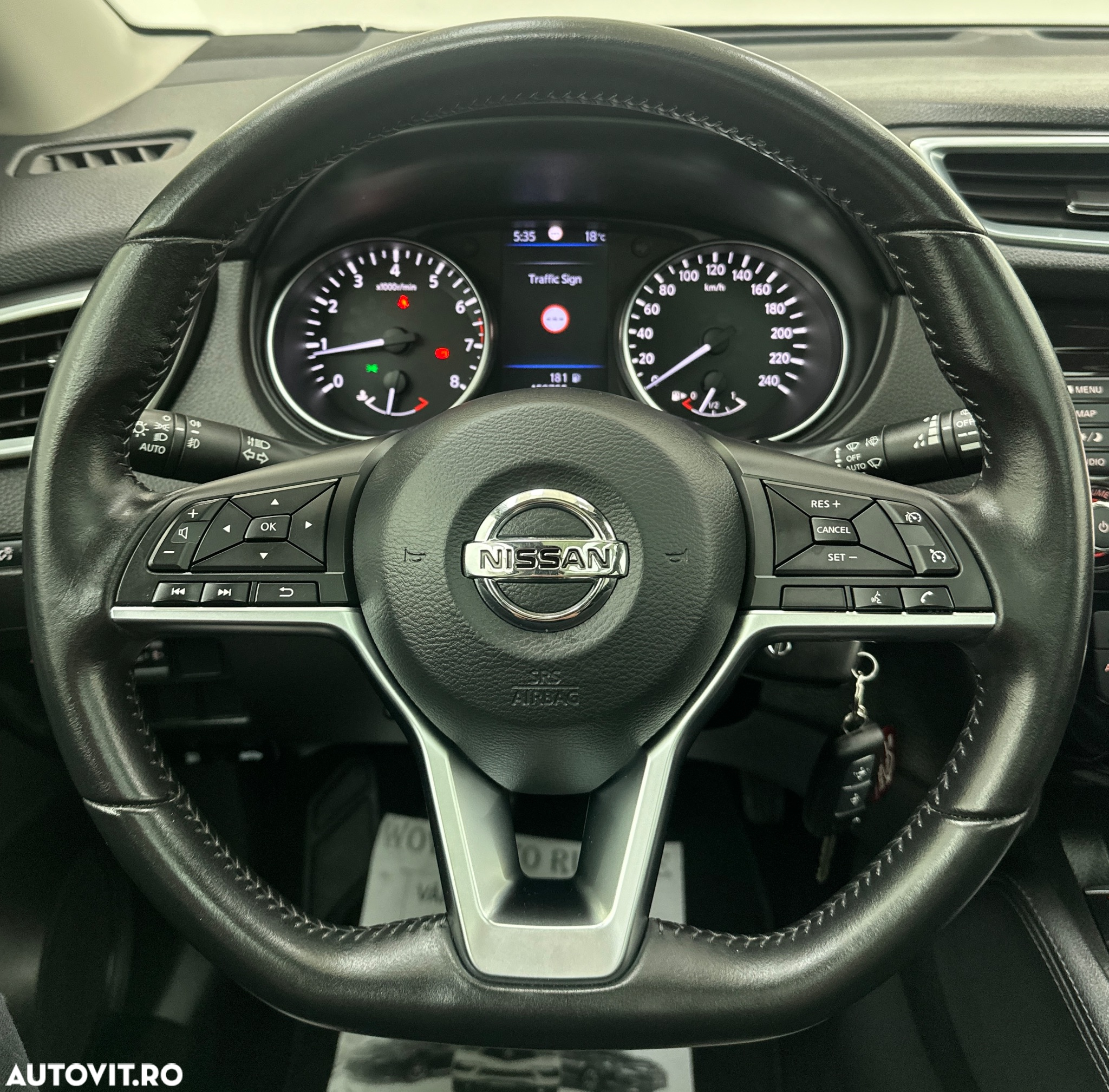 Nissan Qashqai - 34