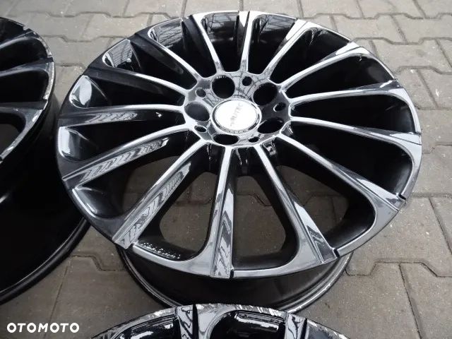 5x112  2x8Jx18 ET35 i 2x 9Jx18 ET45 do aut z rozstawem 112 - 9