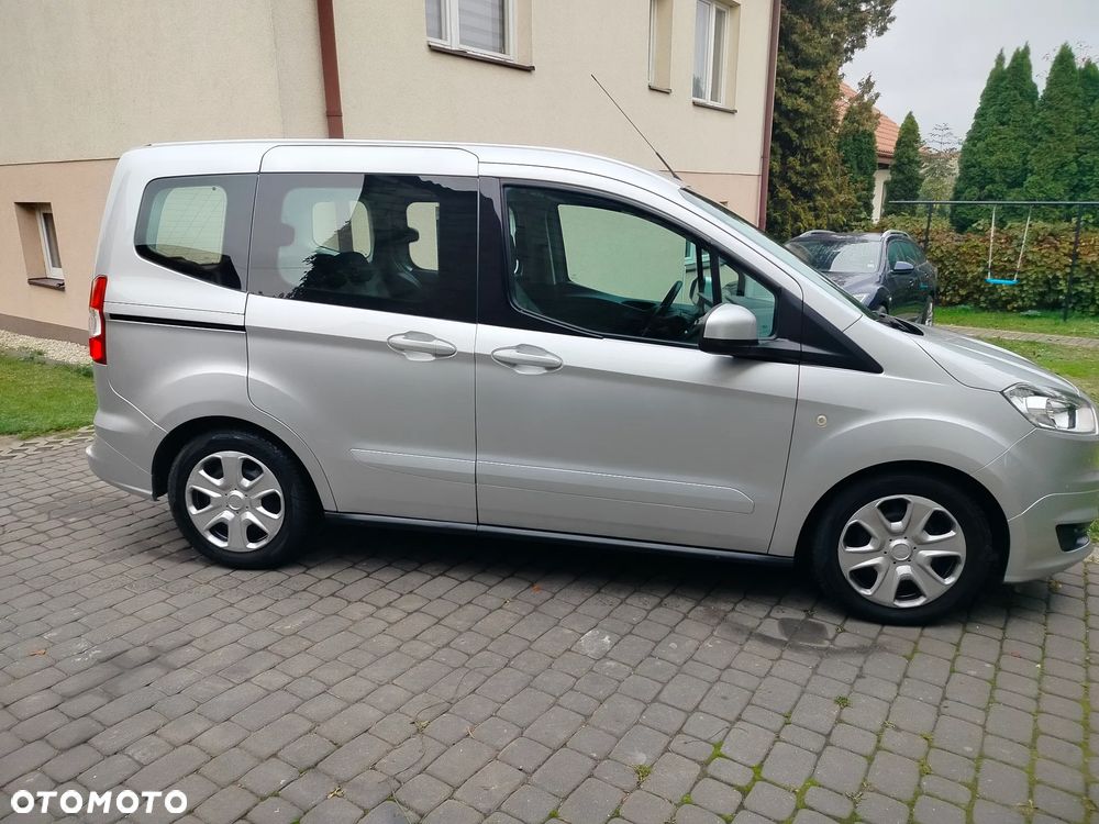 Ford Tourneo Courier 2015 photo 4