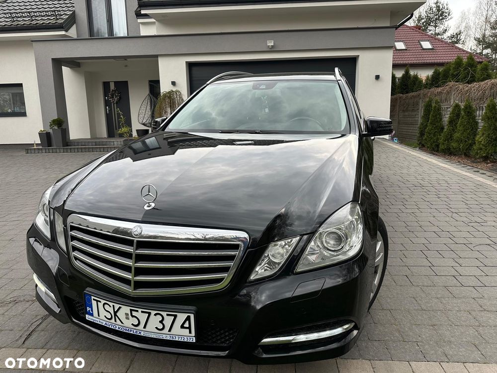 Mercedes-Benz Klasa E 350 CDI DPF 4Matic BlueEFFICIENCY 7G-TRONIC Avantgarde - 3