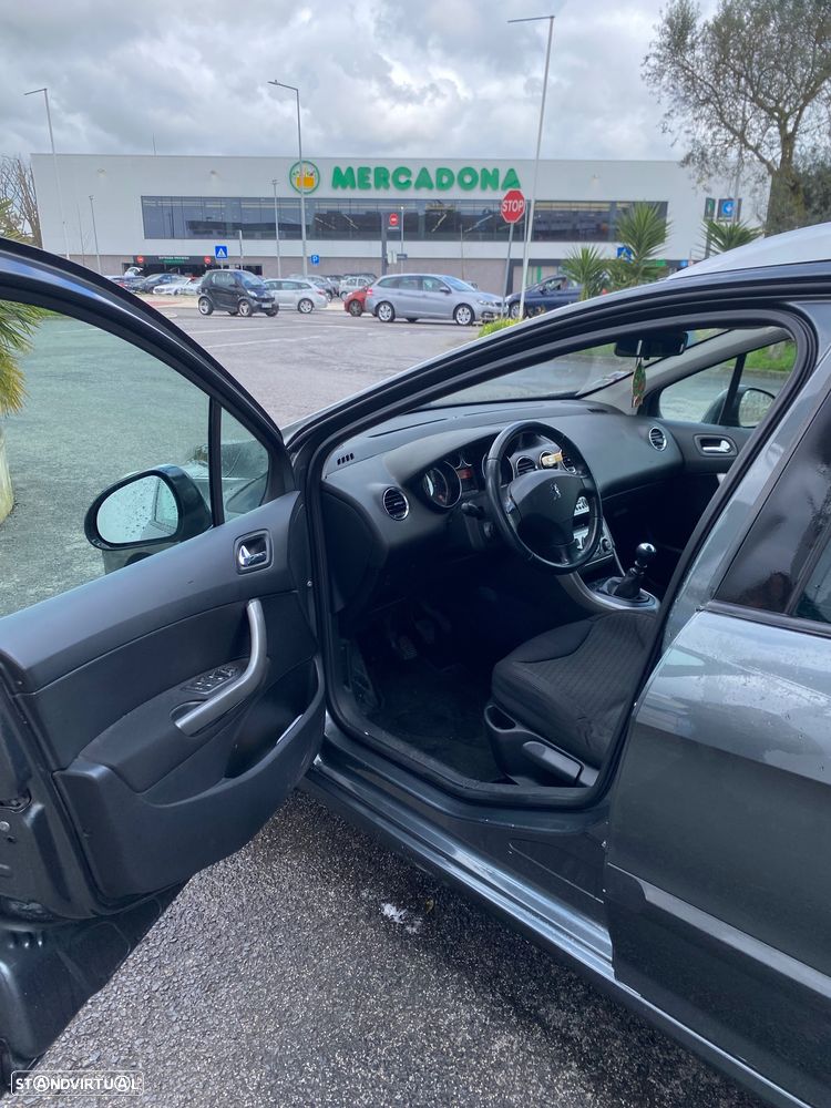 Peugeot 308 SW 1.6 HDi Executive CVM6 - 6