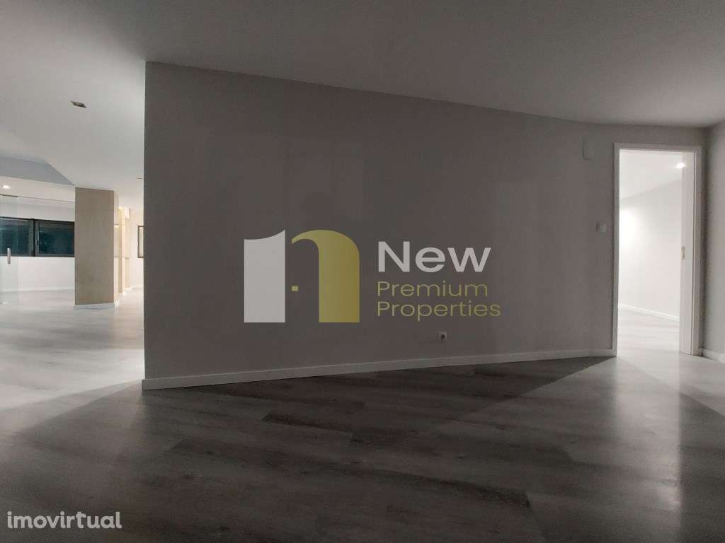 Apartamento T4 Remodelado com 255 m² em Braga. - Grande imagem: 2/34