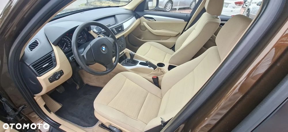 BMW X1 sDrive20d - 7