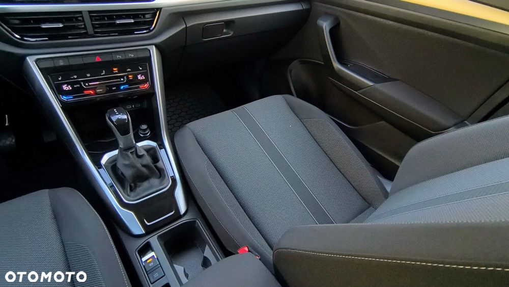 Volkswagen T-Roc - 34