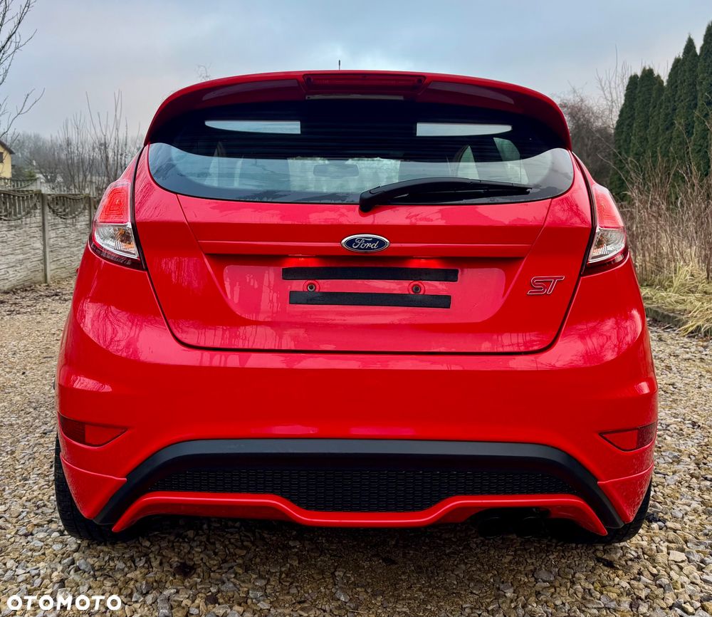 Ford Fiesta 1.6 EcoBoost mit Leder-Sport-Paket ST - 8