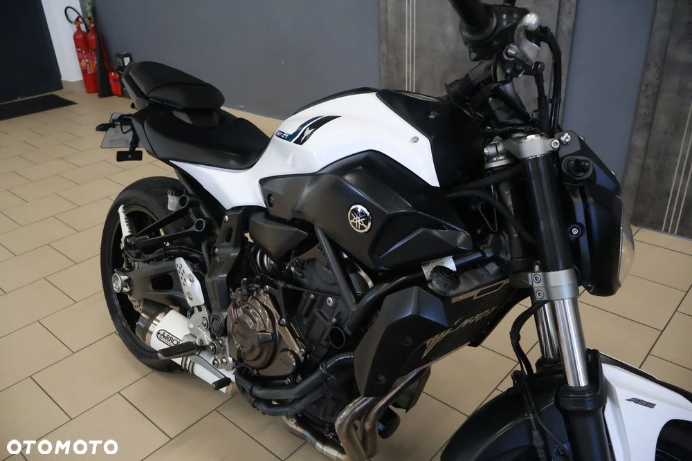 Yamaha MT - 11