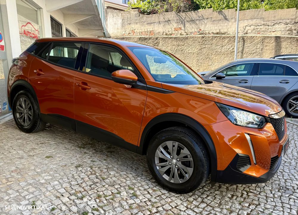 Peugeot 2008 1.2 PureTech Active Pack - 4