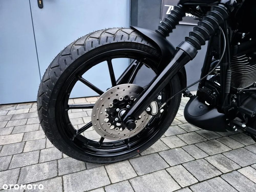 Harley-Davidson Dyna Wide Glide - 18