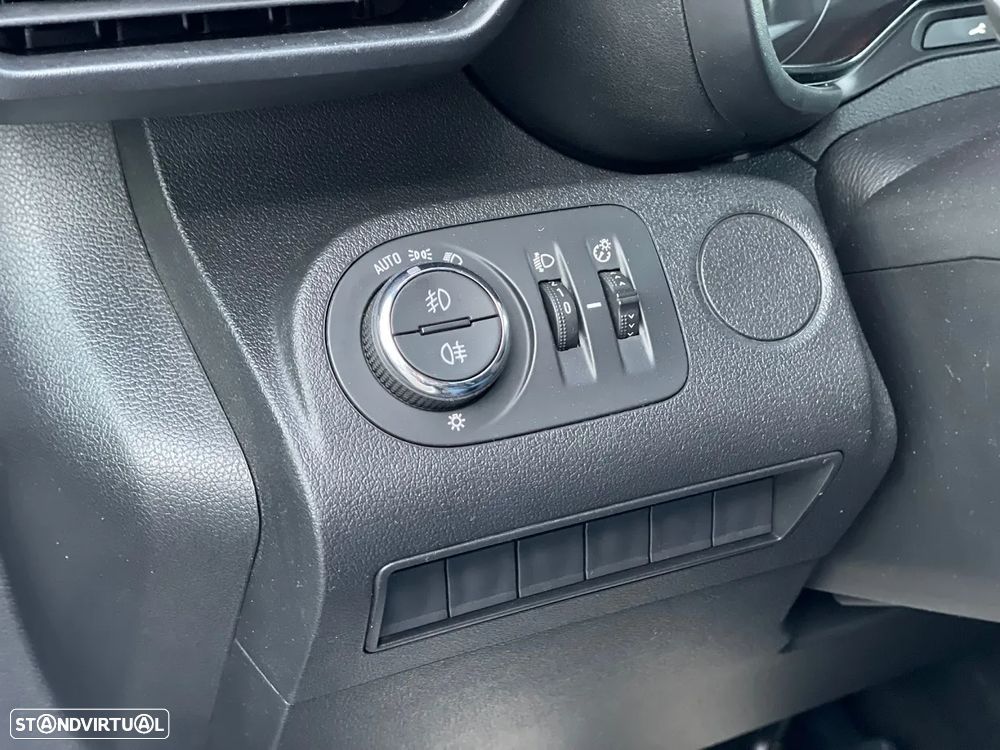 Opel Combo 1.5 CDTi 100HP 3L - 20