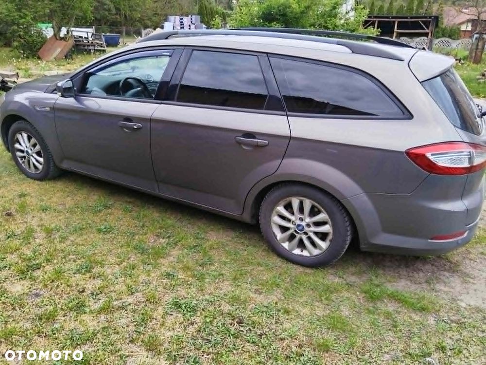 Ford Mondeo - 4