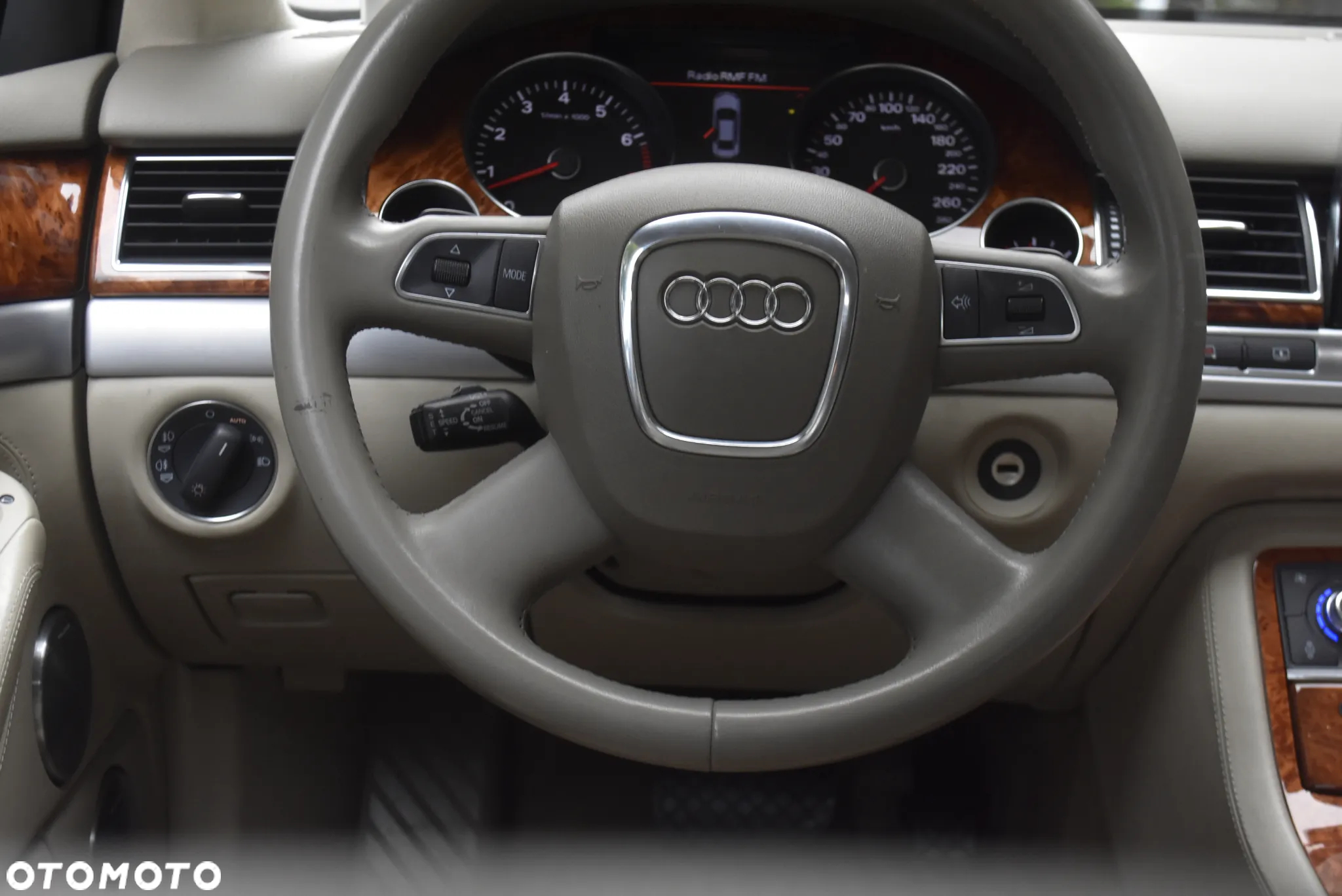 Audi A8 6.0 quattro Langversion - 20