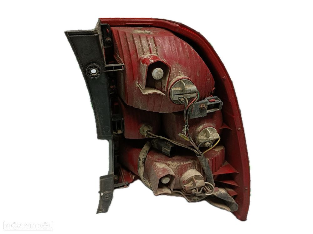 Farolim Esq Kia Sportage (Je_, Km_) - 2