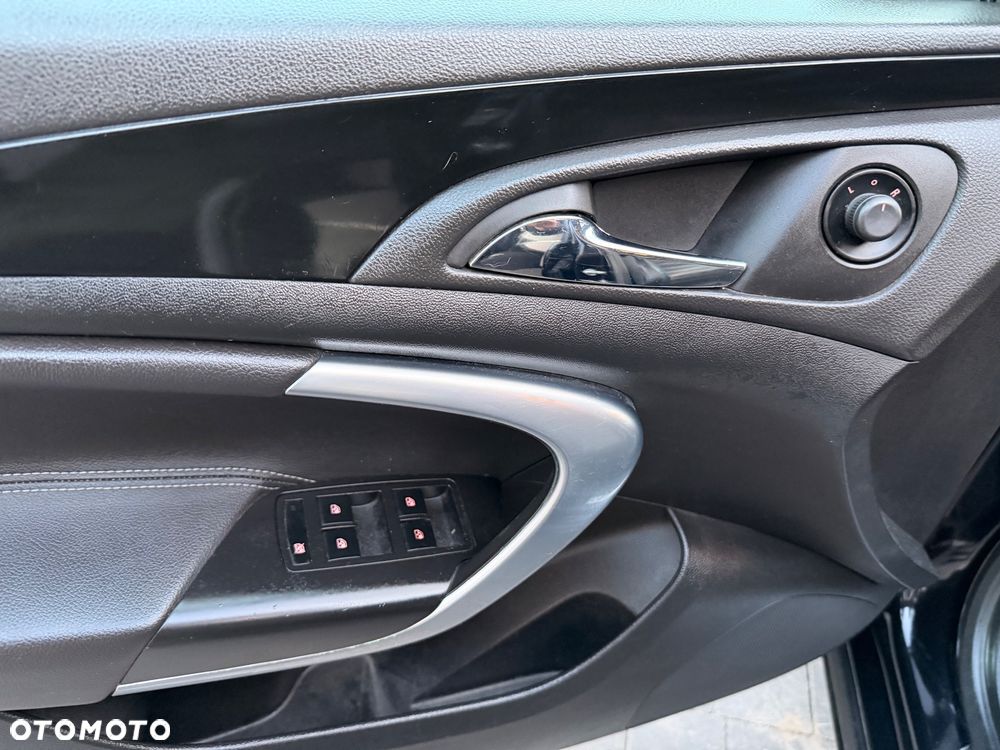 Opel Insignia 2.0 CDTI Sport - 23