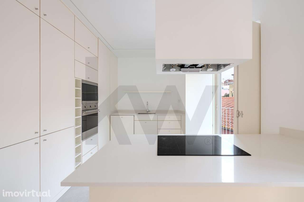 Elegante Apartamento Duplex T2 com Suite e Varandim em Lisboa - Grande imagem: 5/32