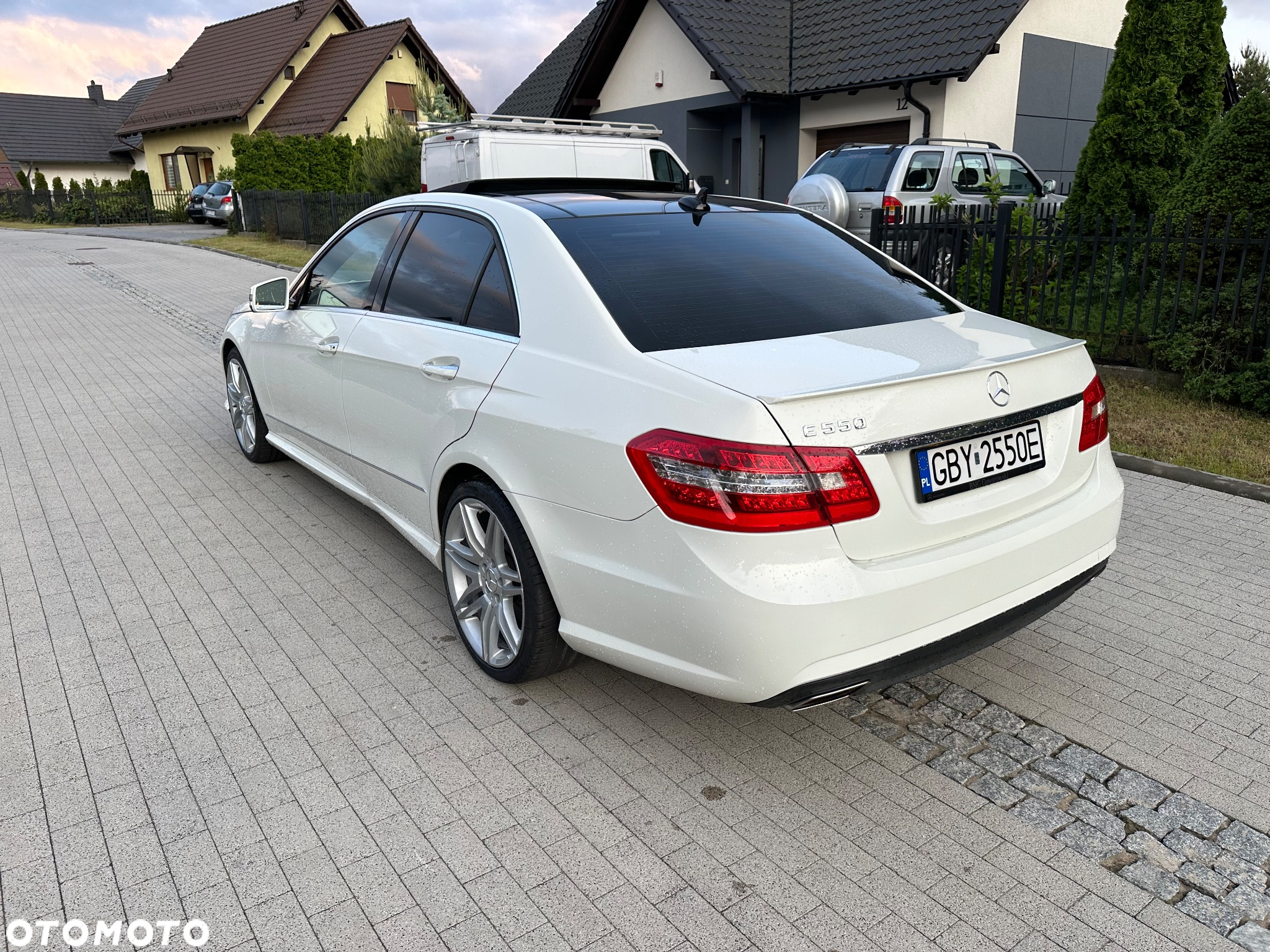 Mercedes-Benz Klasa E 500 Avantgarde - 3