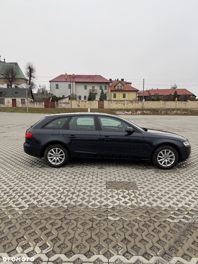 Audi A4 Avant 2.0 TDI - 7