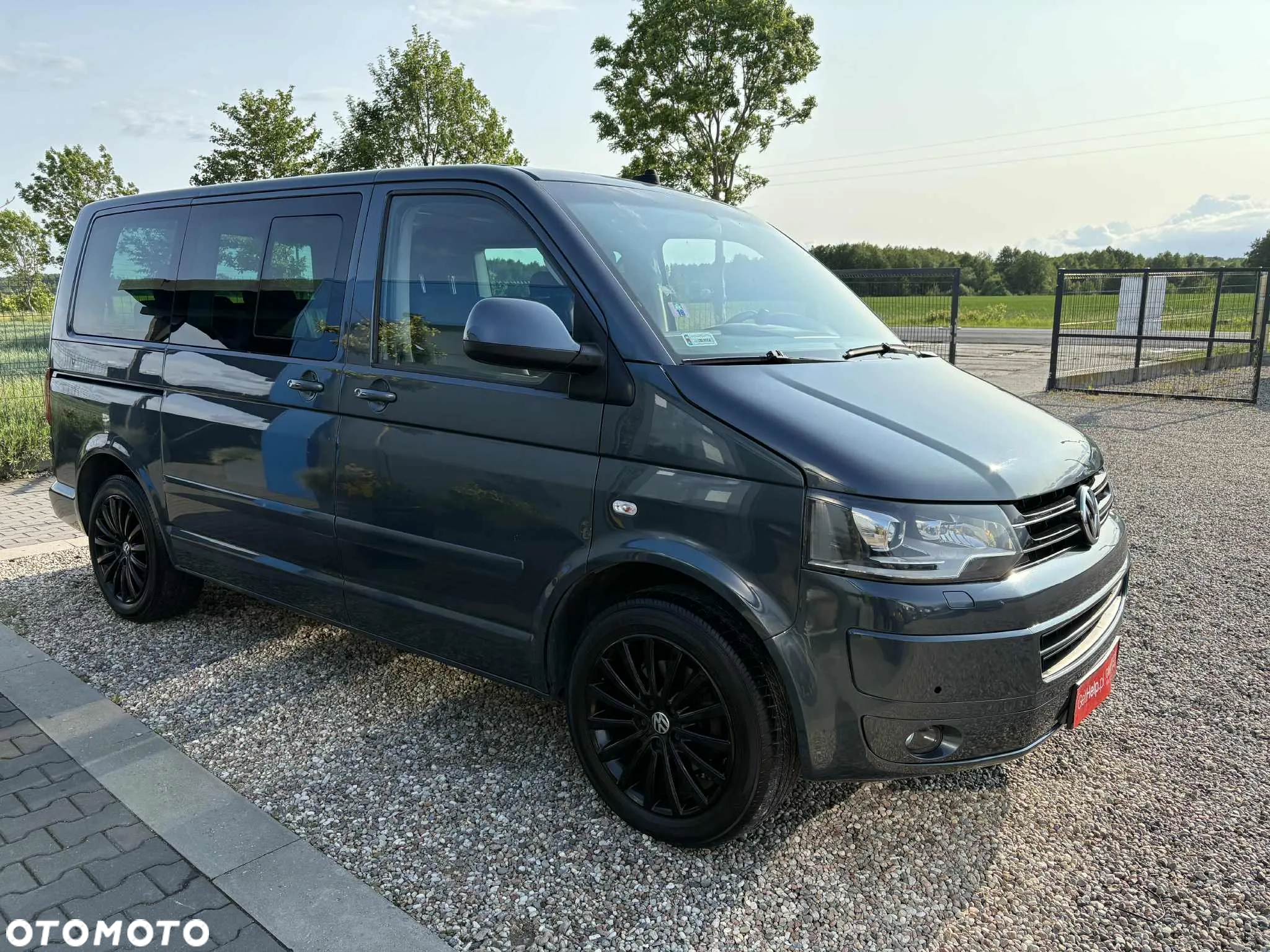 Volkswagen Multivan TDI L1 Highline - 3