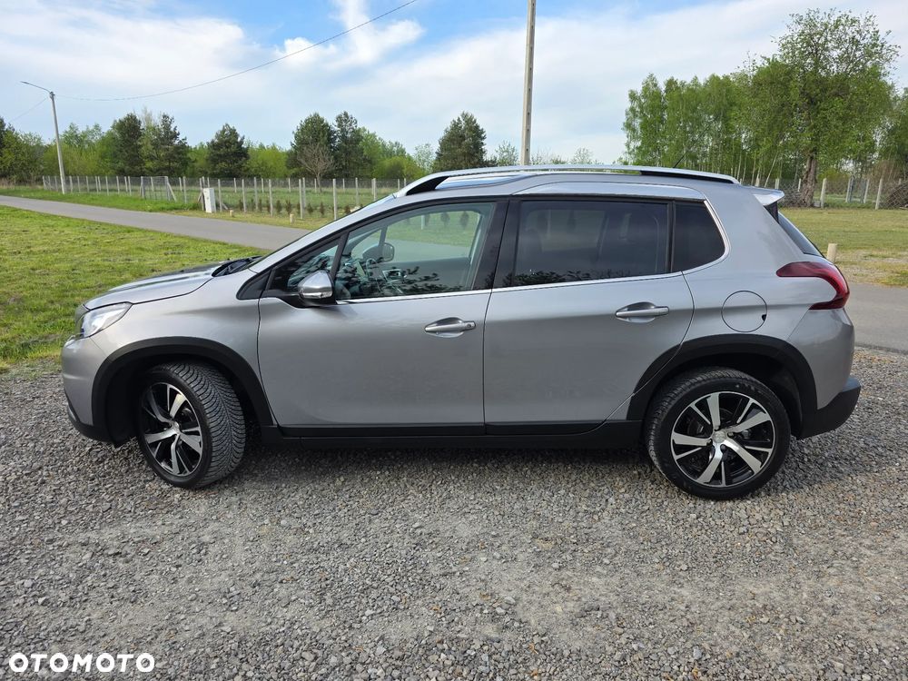 Peugeot 2008 BlueHDi 100 STOP & START Allure - 14